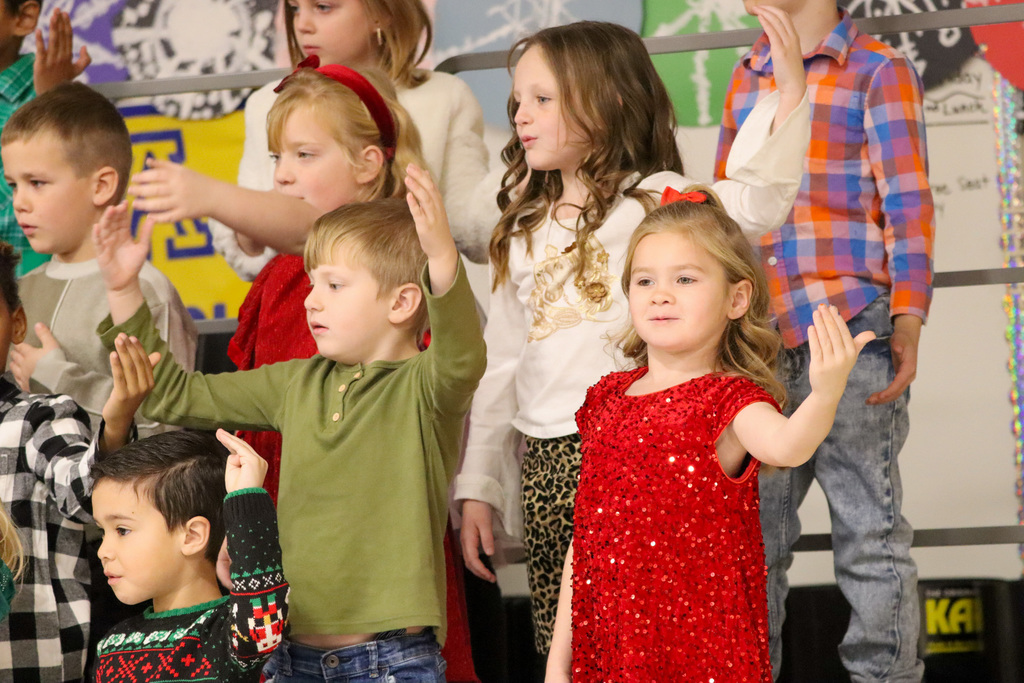 Lincoln Elementary students at their Christmas program