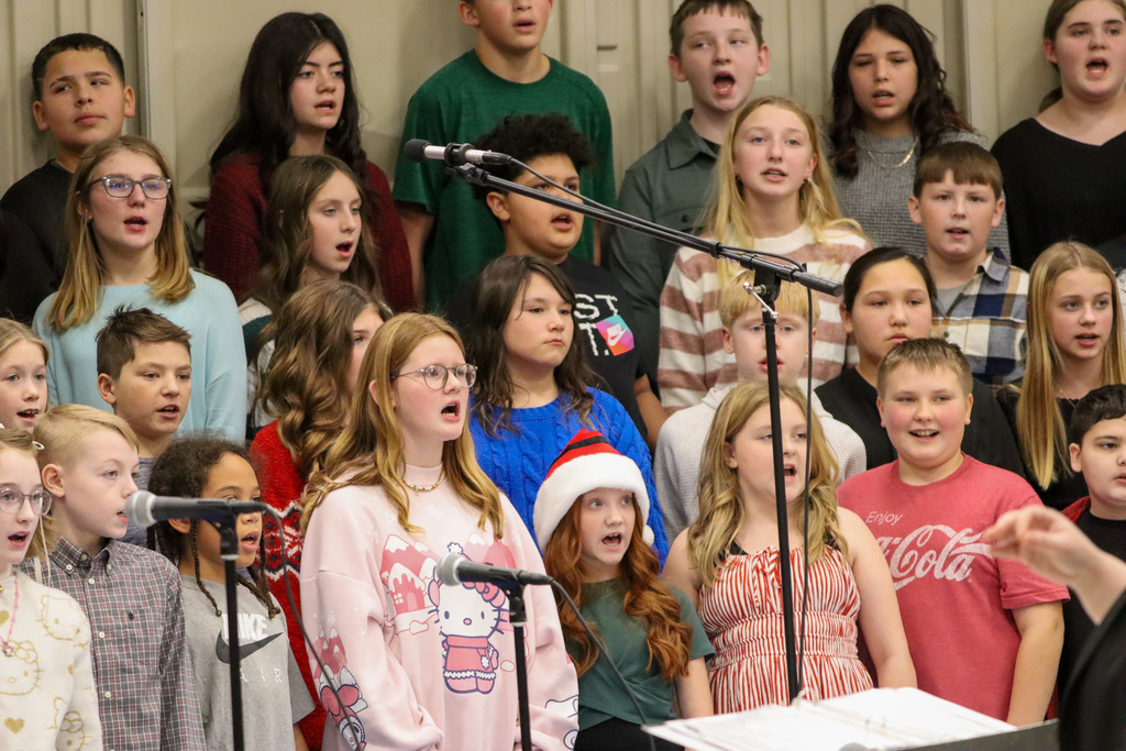 SMS Sixth graders performing at their winter concert