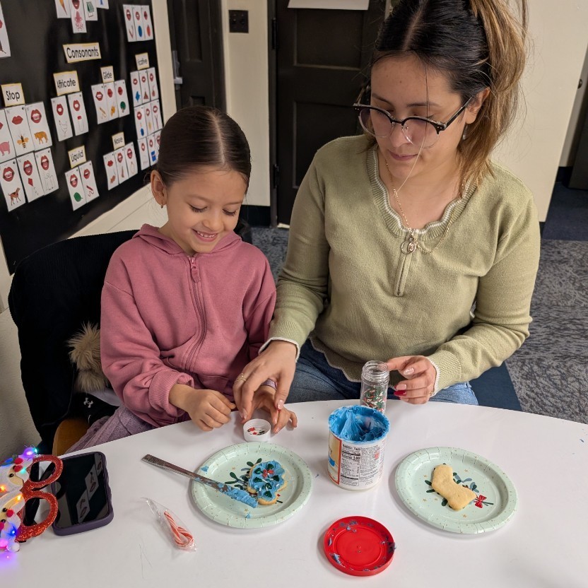 We love having mom come decorate with us! 