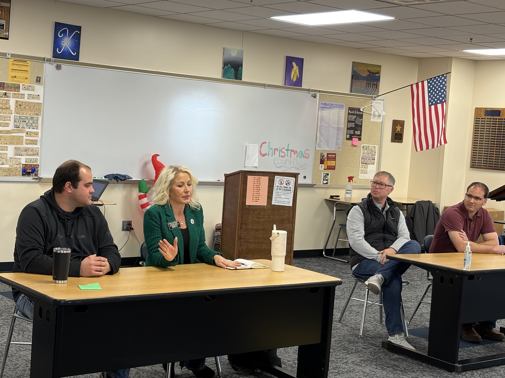 Politicians visit CHS
