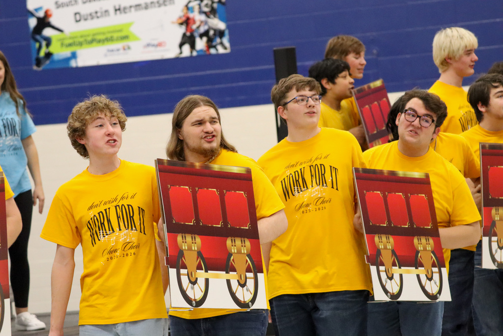 CHS Show Choir performing at SMS