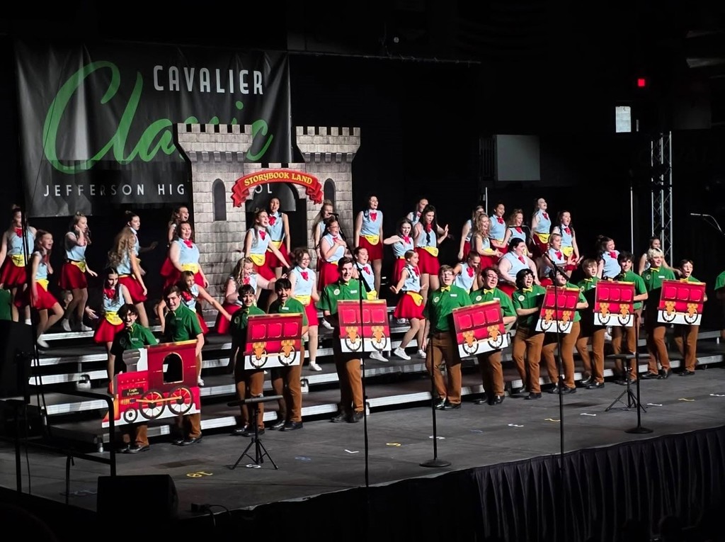 Eagle Express performing 