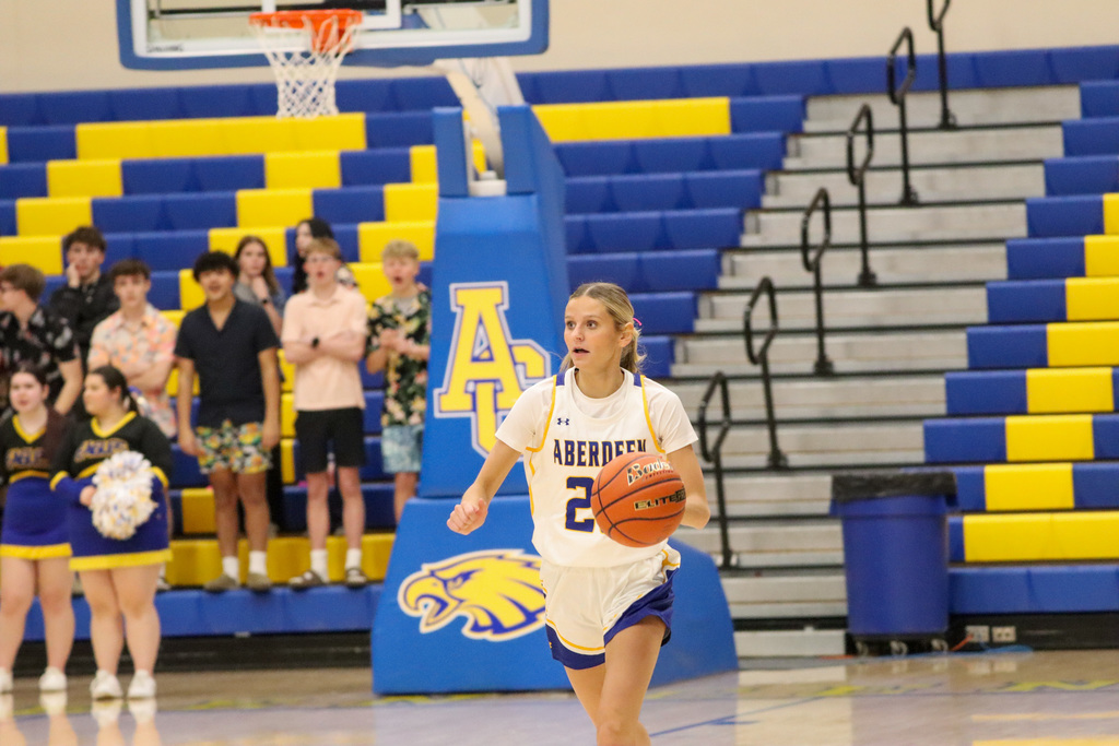 Mike Miller Elementary Night at CHS Basketball game