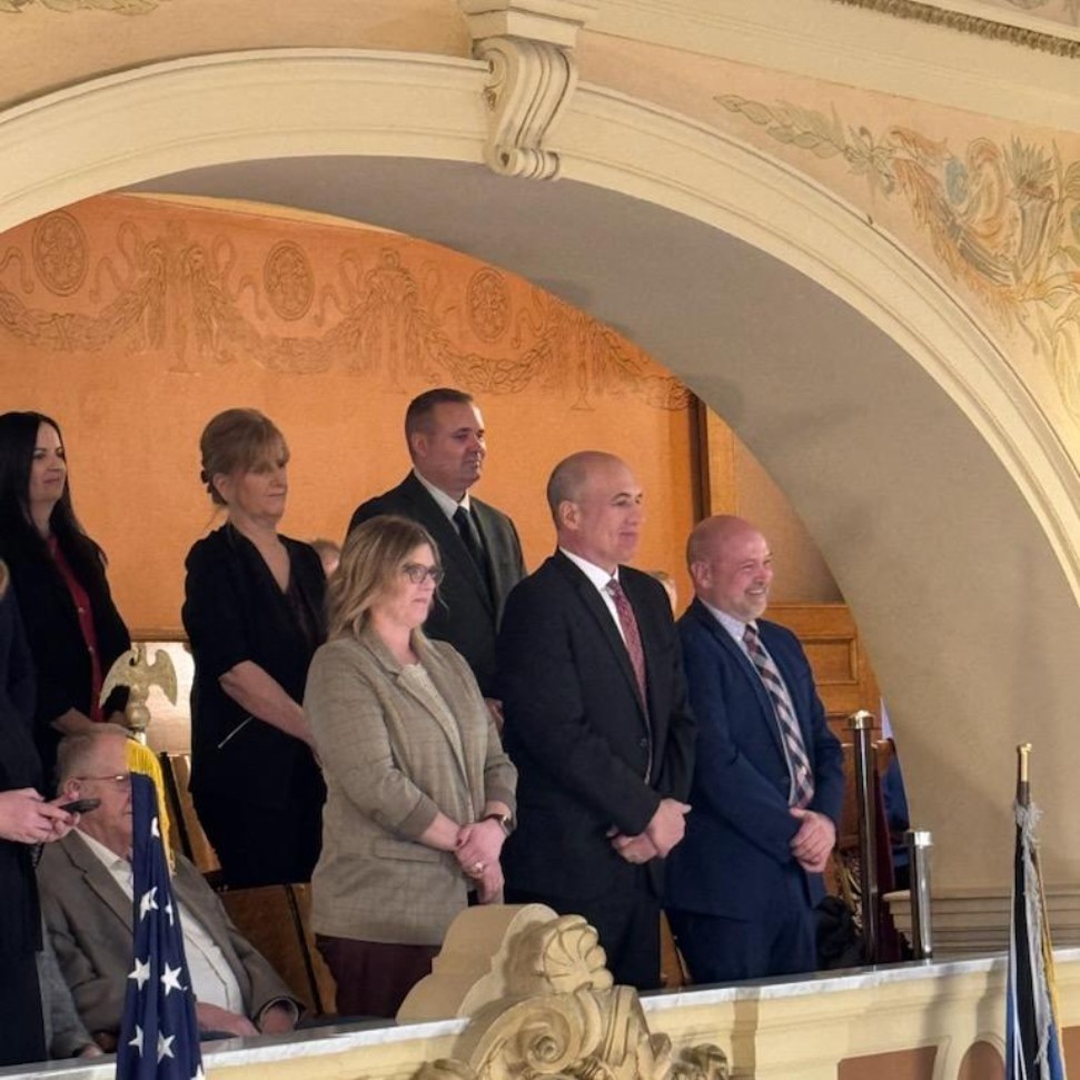 Bo Beck receiving his award in Pierre