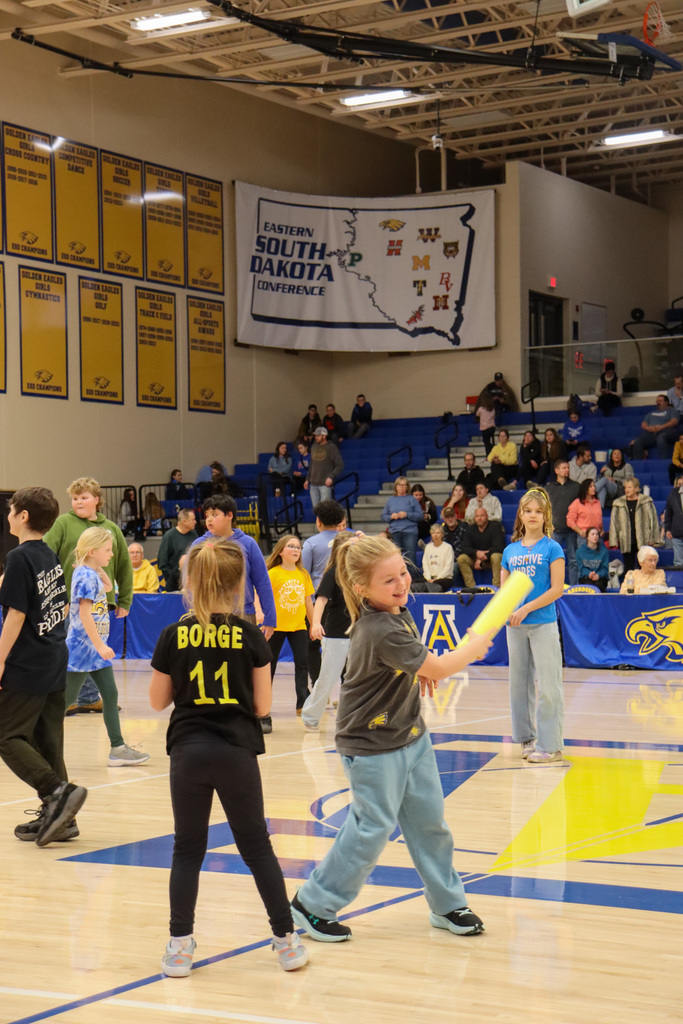 O.M. Tiffany students at CHS basketball game