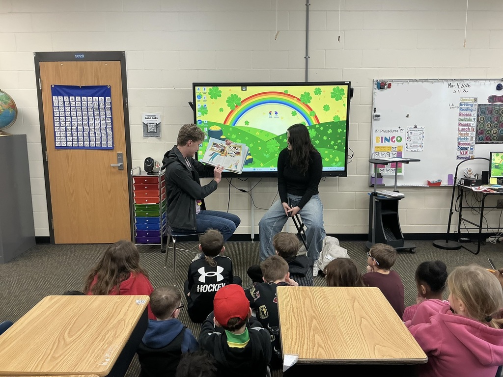 NSU students reading to May Overby students