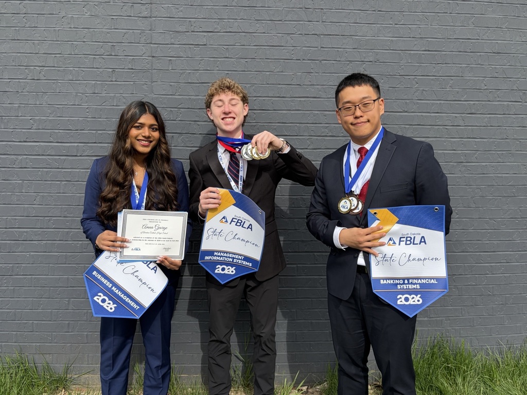 FBLA students - 4 year members