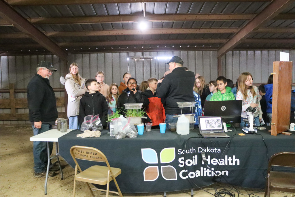 4th graders at the Ag Fair
