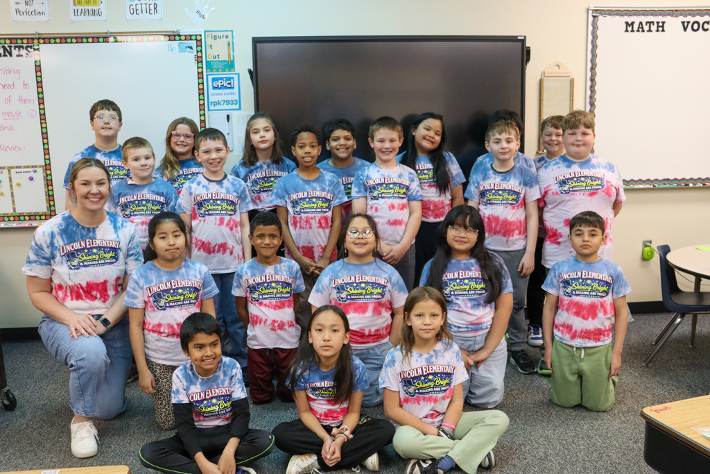 Lincoln staff and students wearing patriotic shirts