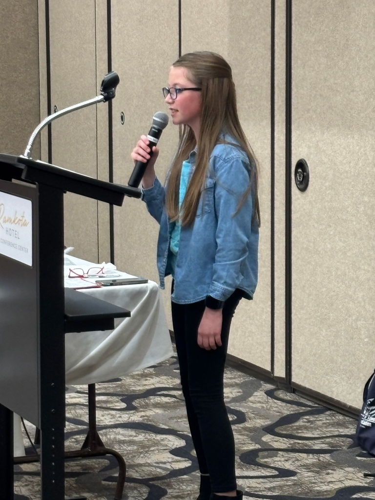 Kalista speaking in Pierre