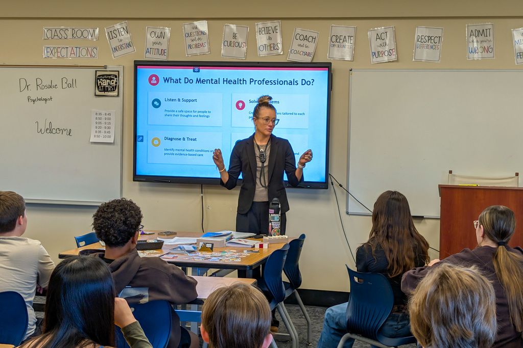 Holgate 8th graders listening to a presentation about psychology