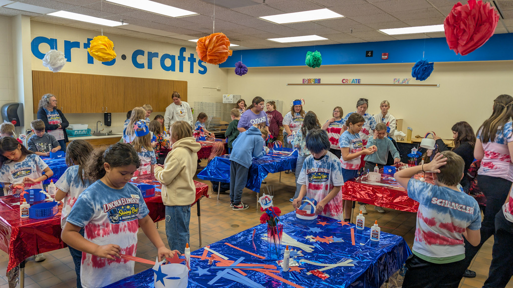 Lincoln Elementary students working on a patriotic craft