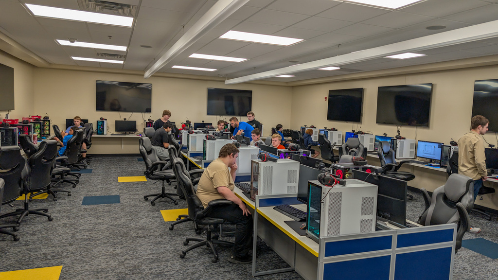 Students playing video games at the Esports Day Camp