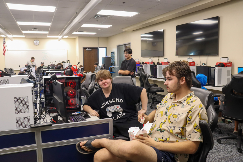 Students playing video games at the Esports Day Camp