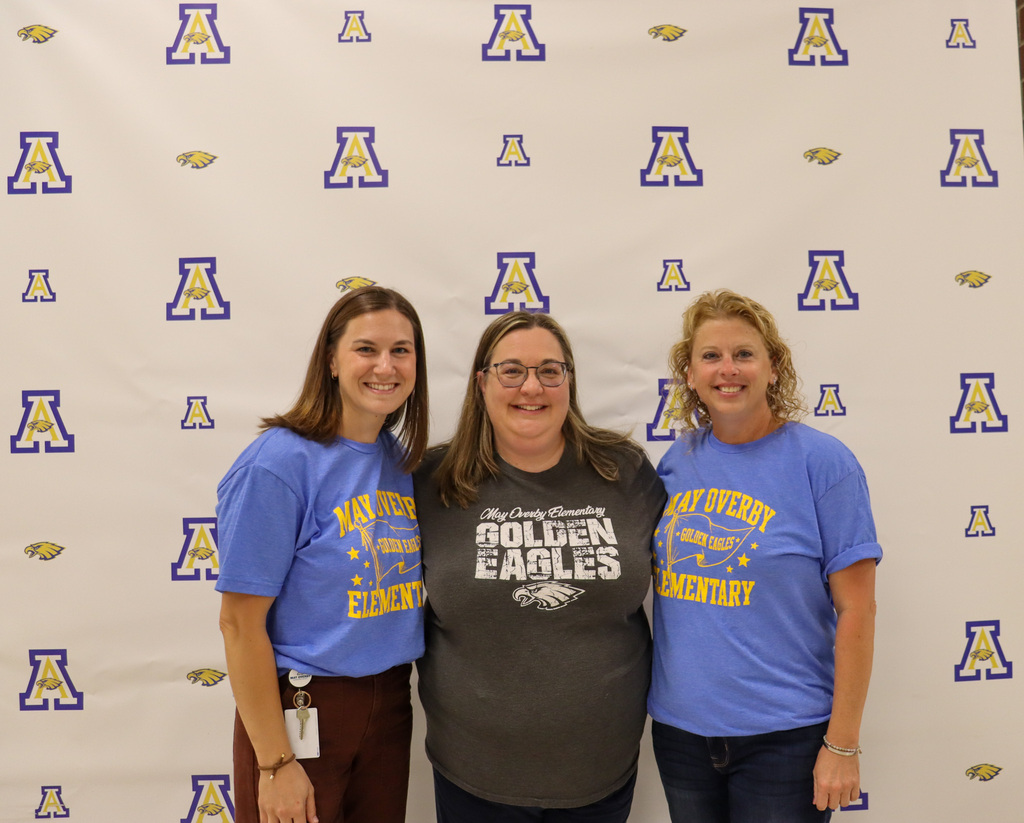 Aberdeen Public Schools teachers smiling for a photo