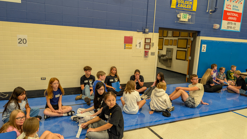 Simmons 6th graders with WEB leaders