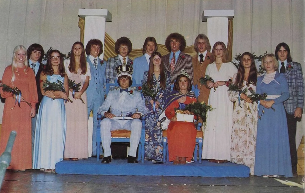 Group photo of 1976 homecoming royalty court