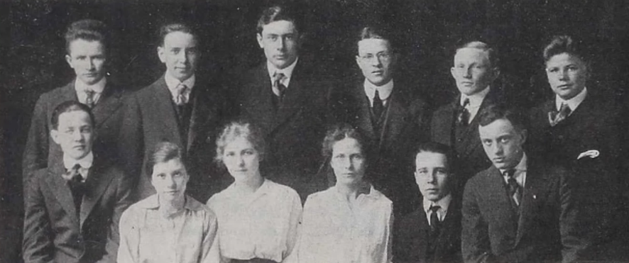 Photo of Debating Society from 1916 CHS yearbook