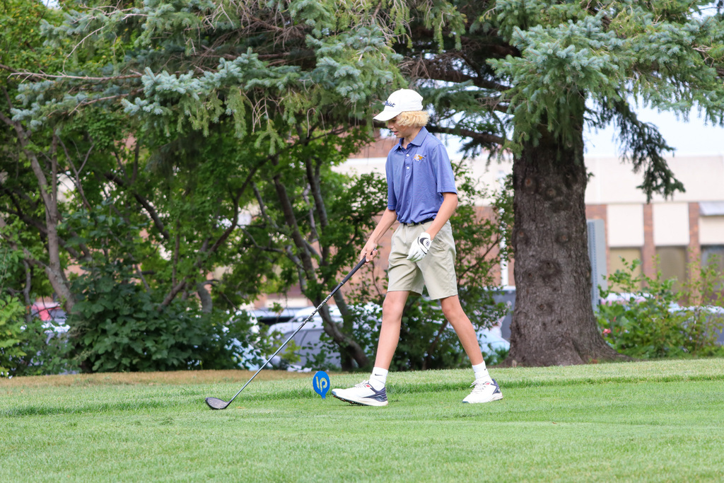 CHS boys golf team member on the golf course