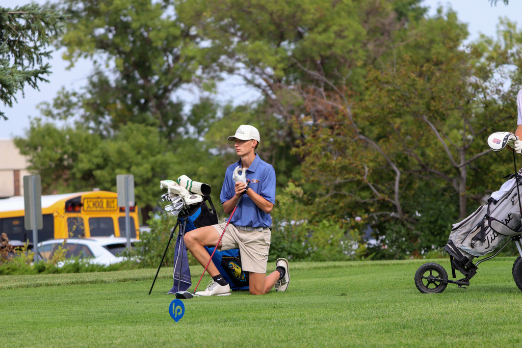 CHS boys golf team member on the golf course