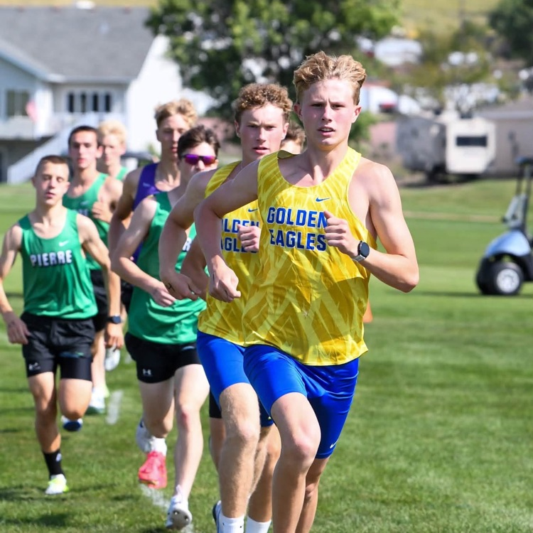 boys XC runners 