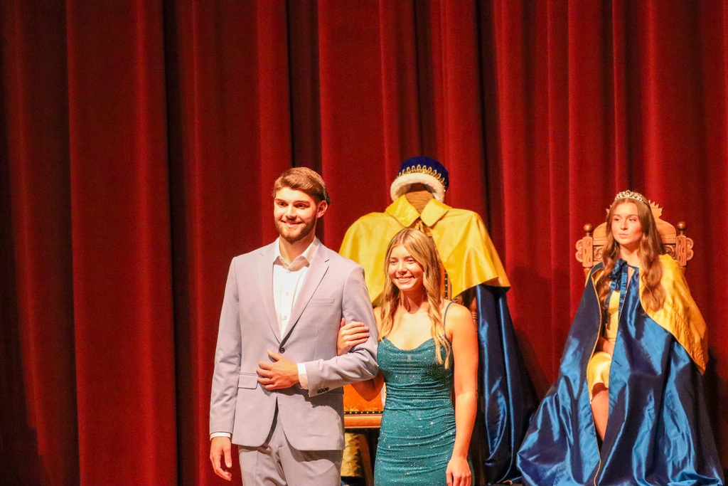 Homecoming Candidates Brenner and Alivia