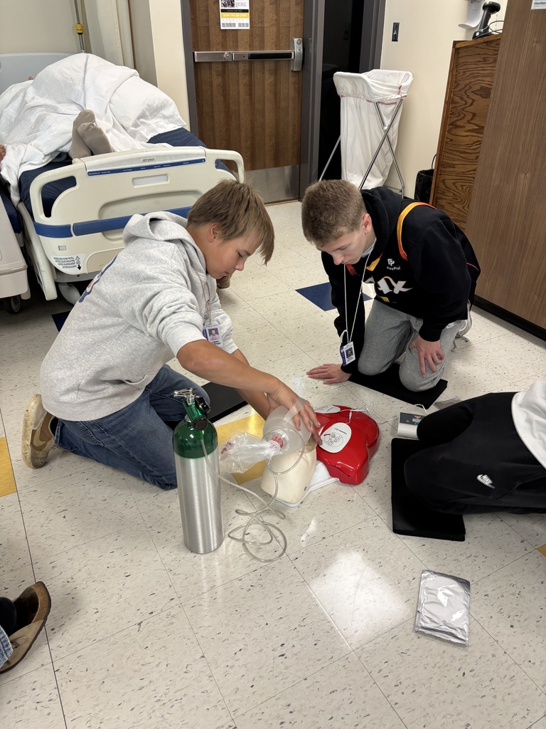 EMR students practicing respiratory skills at ATEC