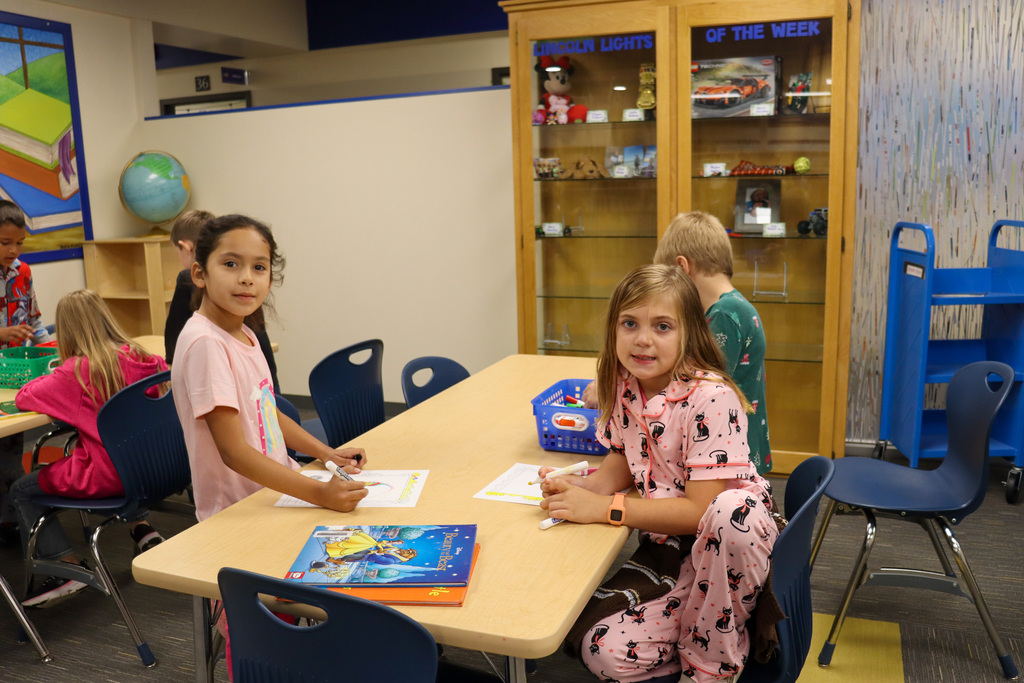 Lincoln students dressed in PJs for Pajama Day