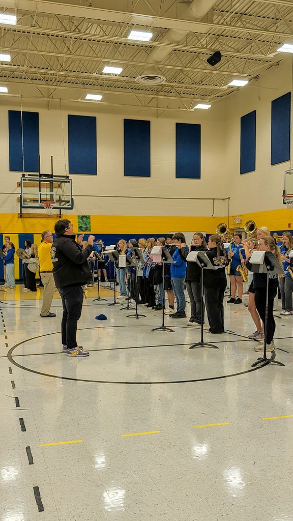 CHS Band performing at Simmons Elementary