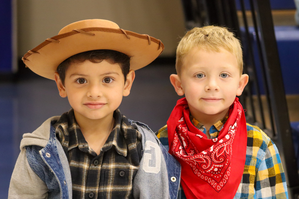 Two Simmons Elementary students dressed as cowboys