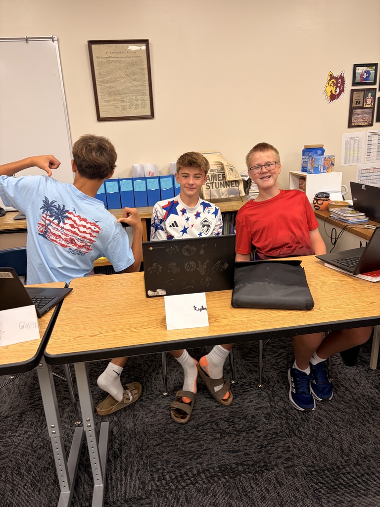 🇺🇸 Happy Constitution Day from Holgate Middle School! 🇺🇸  Today in Mr. Torrence, Mrs. Fiegler & Mr. Stanek’s classes, students are putting their history knowledge to the test with “Escape from Philadelphia.”  Working together, students are solving puzzles, cracking codes, and using what they’ve learned about the Constitutional Convention to try to save the U.S. Constitution!