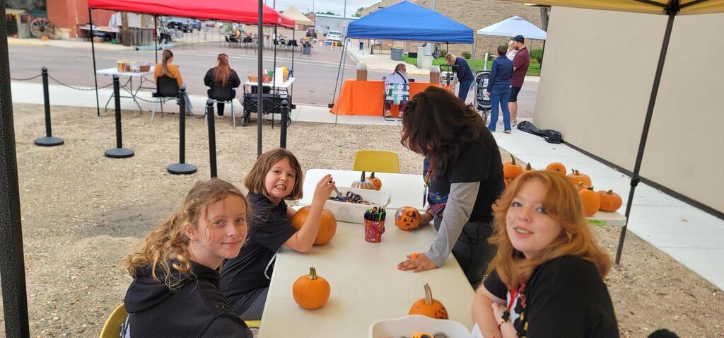 Art Club members helped children decorate pumpkins Saturday at the Dakota Prairie Museum!