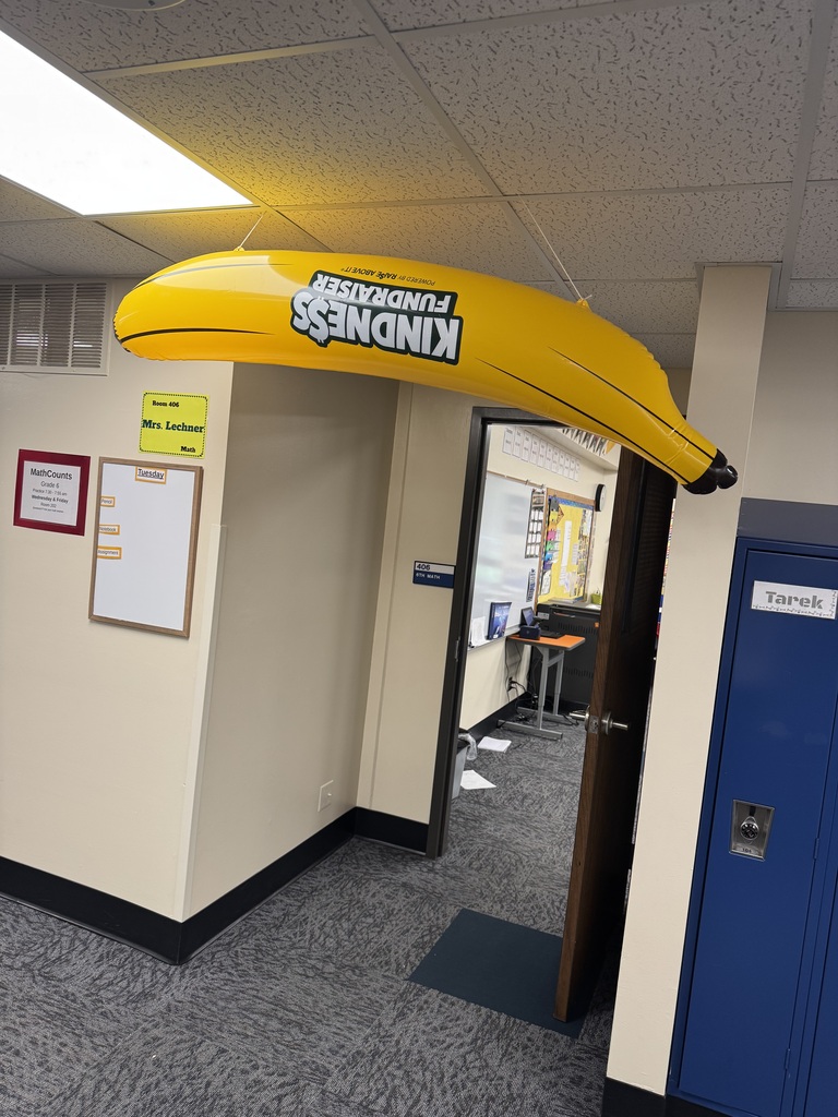 🍌 They’re going BANANAS for KINDNESS! 🍌 Mrs. Netzer & Mrs. Lechner’s homerooms are currently in the LEAD in our Kindness Challenge! 💙💛