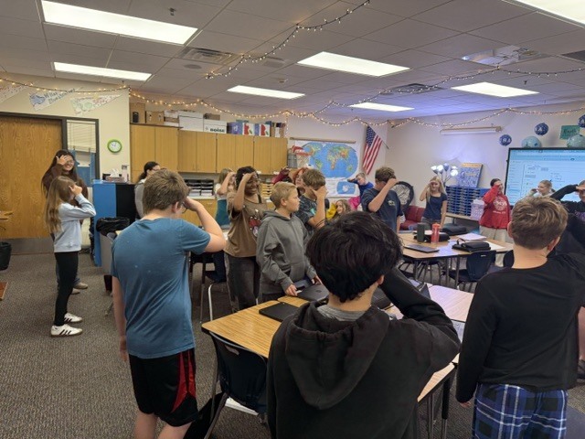 Hiles' 7th grade using Whole Brain Thinking to learn the Midwest States/Capitals