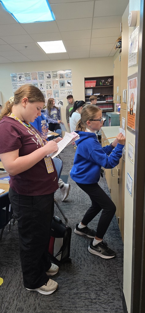 6th graders were up and moving in language arts today. They worked to determine if sentences were independent or dependent clauses.
