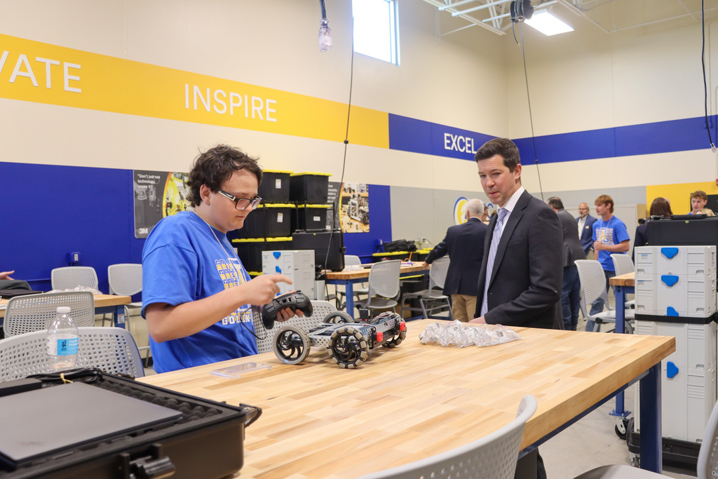 CHS student giving a demonstration at the ATEC Lab