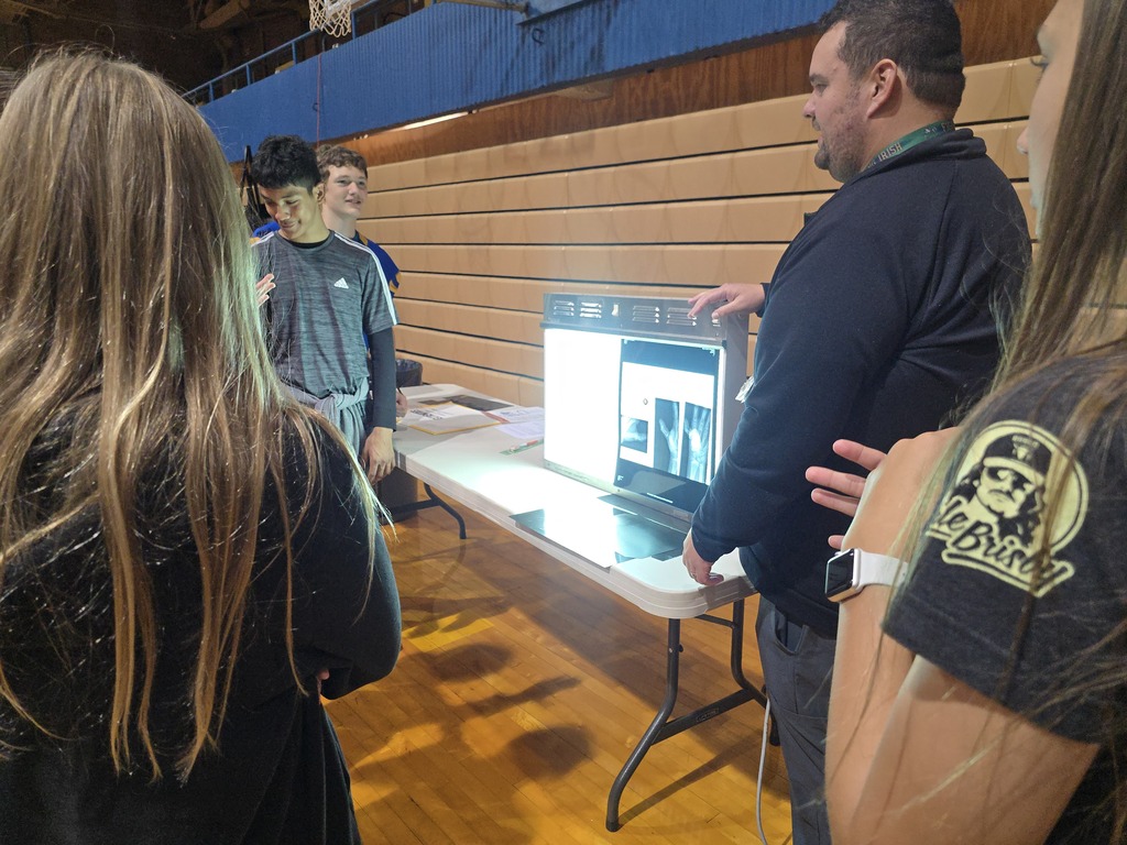 SMS students learning about health careers at Camp Med
