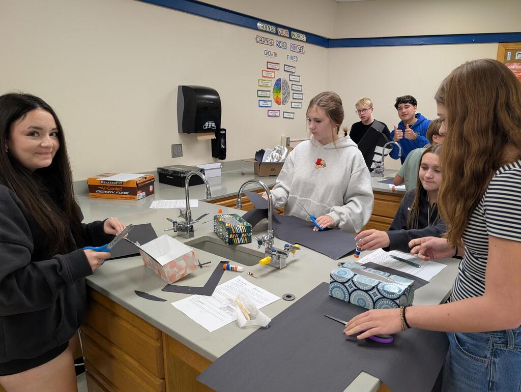 8th grade has been busy learning the basics of thermodynamics in science! Convection currents, cooler design competition, and solar ovens, oh my!