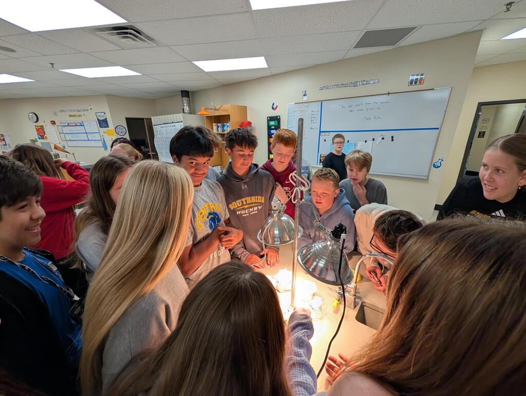 8th grade has been busy learning the basics of thermodynamics in science! Convection currents, cooler design competition, and solar ovens, oh my!