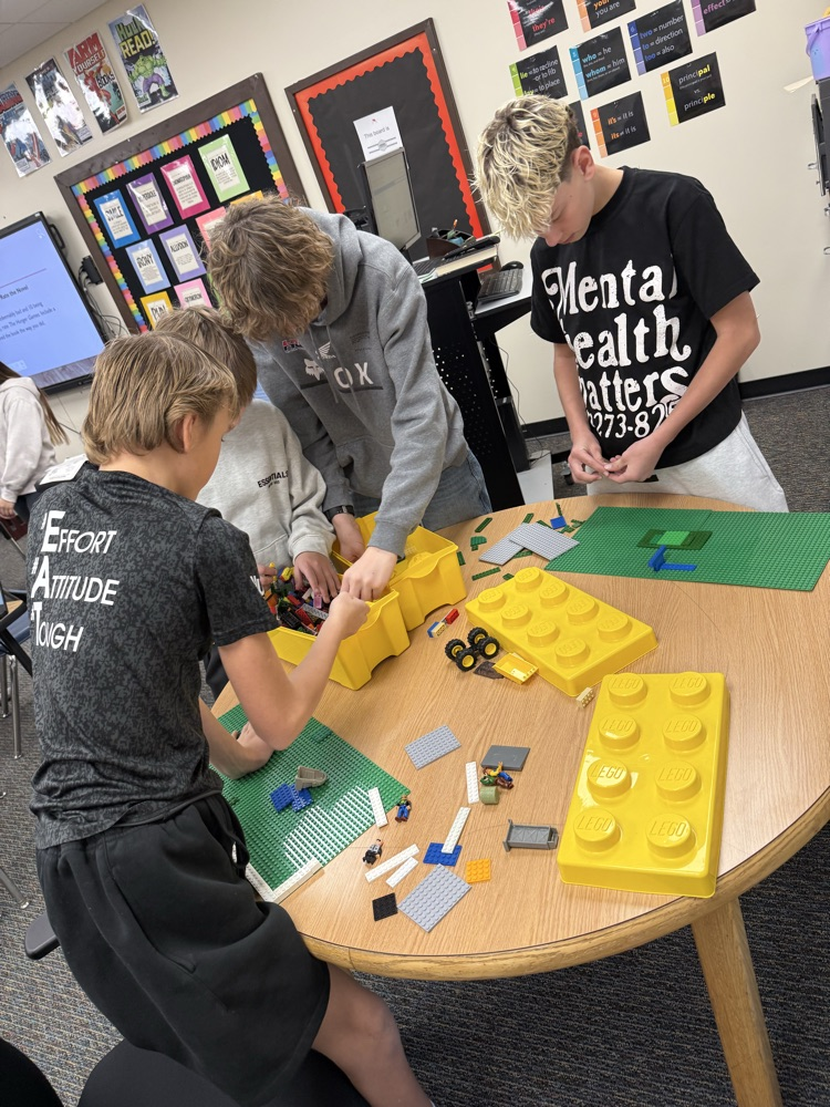 Building Lego arenas