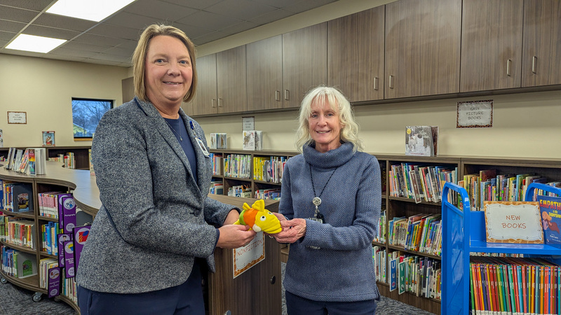 Caught in the Act winner Jayne Paysen with Dr. Guffin