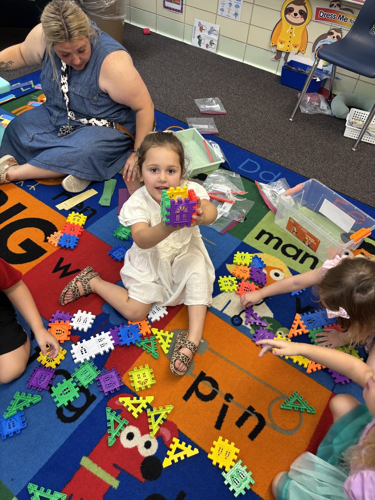 Mrs.  Crider's class during centers.