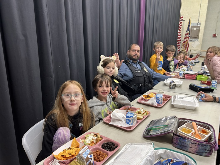 Eating with a Police Officer!