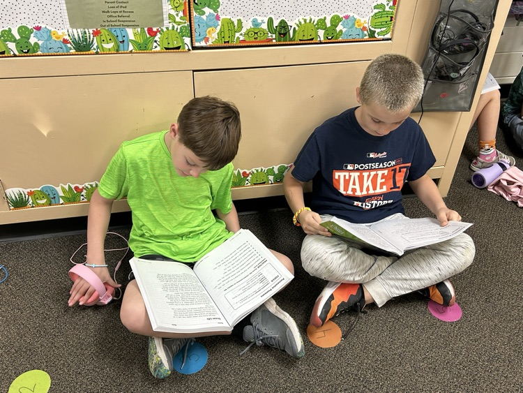 partner reading