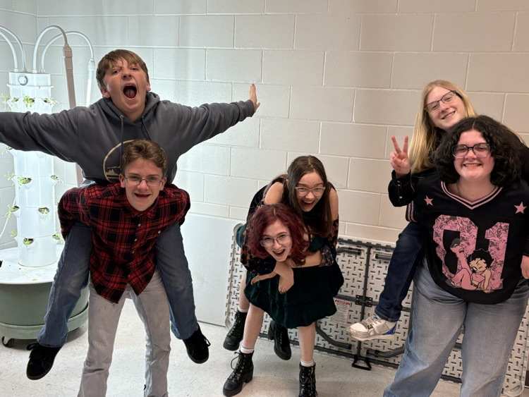 AMS scholars Bowl 8th graders