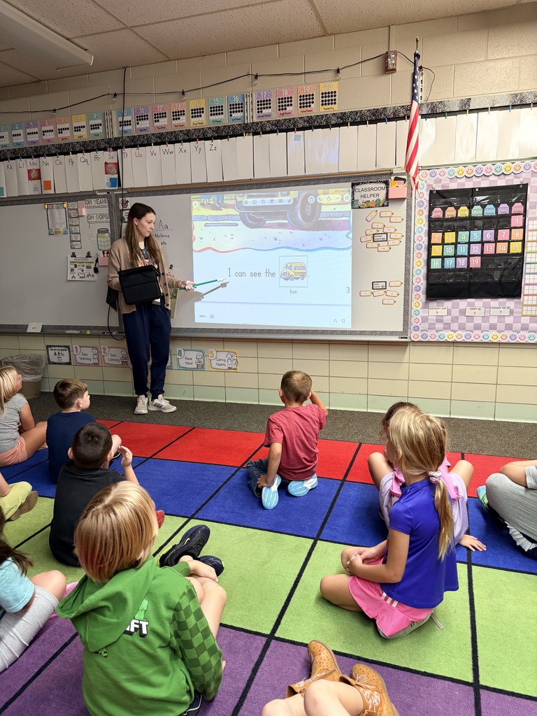 Mrs. Perkins teaching a reading decodable.
