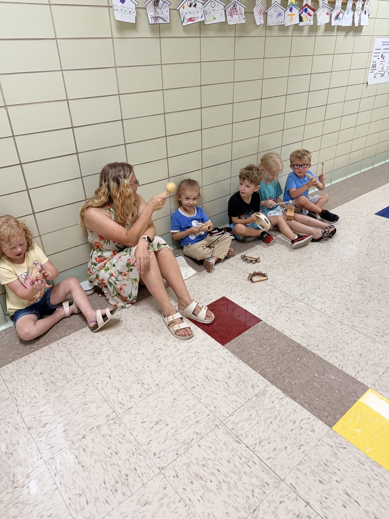 Mrs. Crider's class learning about sounds and rhythms.