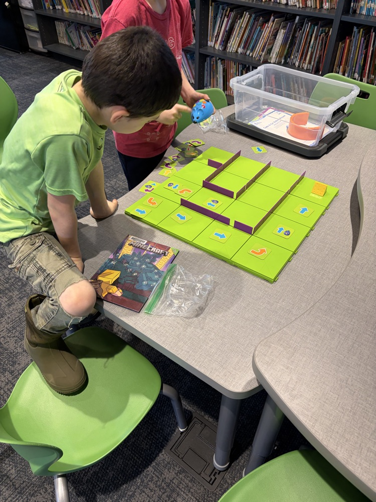 Learning to code screen free.