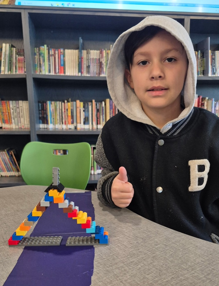 Building bridges using Legos