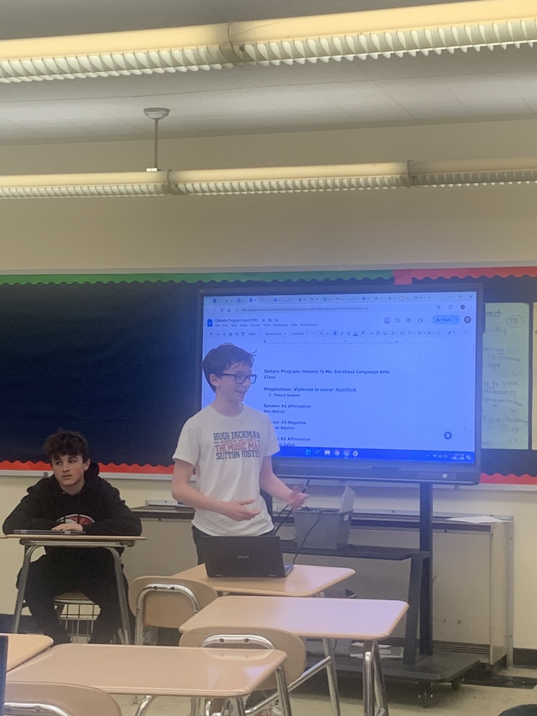 Image of 7th grade students in ELA class debate activity
